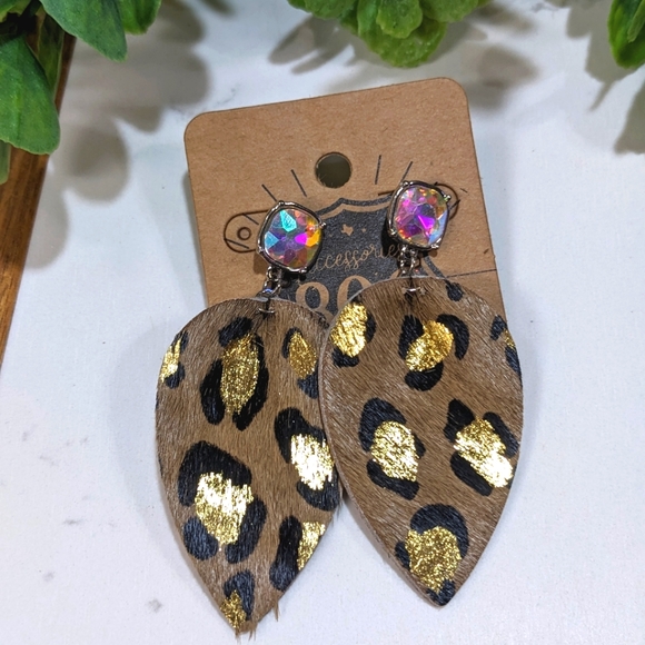 AB Crystal leopard cowhide earrings Pink Panache sister Co 806 - Picture 3 of 5